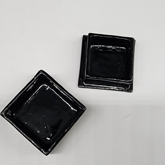 Hand Painted Lacquered Wooden Trinket Box Enamel With Floral Design - Picture 6 of 7